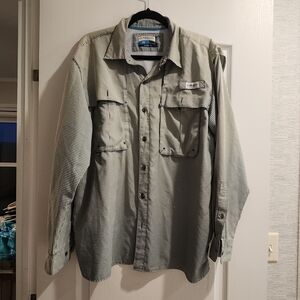 Magellan Outdoors Green and White Checkered Casual Button Down Shirt Size L Euc